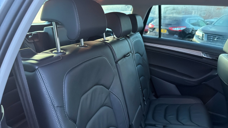 Skoda Kodiaq 1.5 TSI SE L Executive 5dr DSG [7 Seat] Petrol Estate